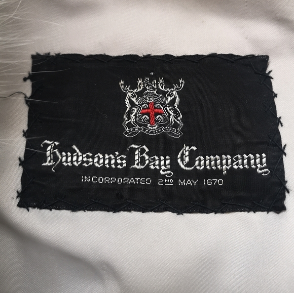 Long White Fur Coat - Picture 9 of 9